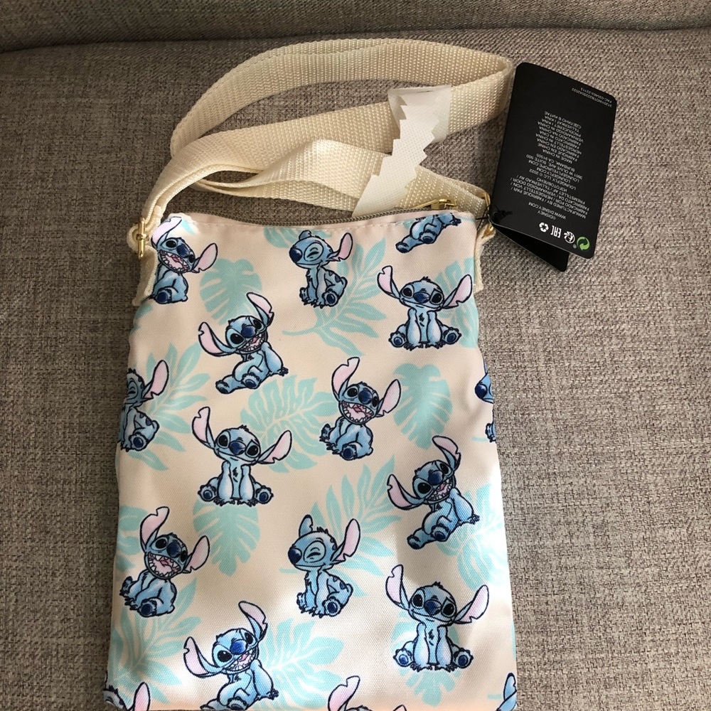 Loungefly Disney Lilo & Stitch Palm Leaves Crossbody Bag - Picture 4 of 7